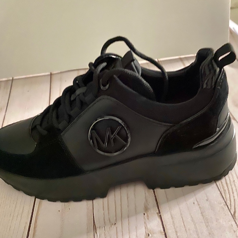 Michael Kors women’s shoes size 7